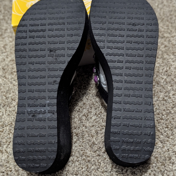 Pink and Black Beaded Flip Flops - Picture 5 of 5